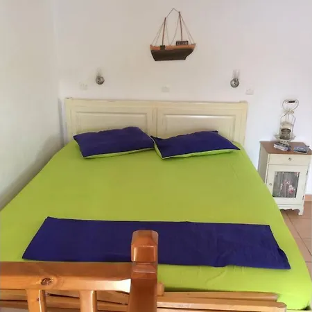 The Red-fish House * Astypálaia