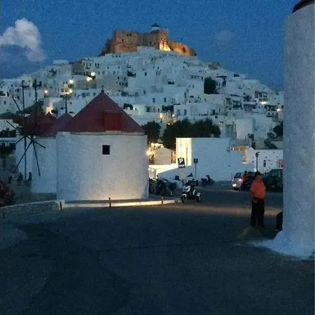 The Red-fish House * Astypálaia