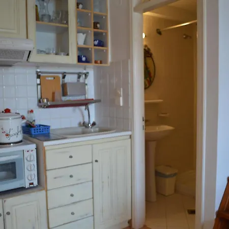 The Red-fish House Astypálaia