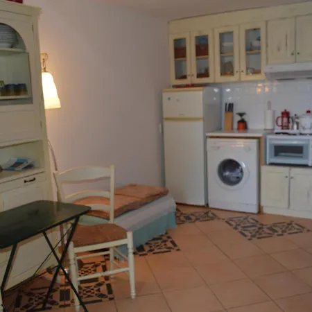 The Red-fish House Apartment
