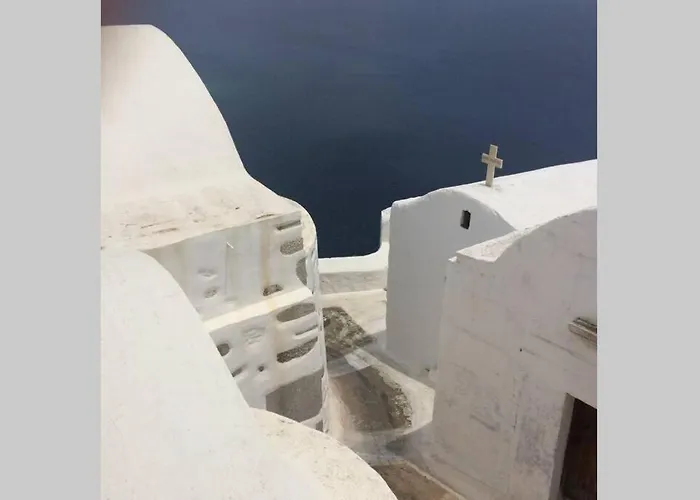 The Red-fish House Astypálaia