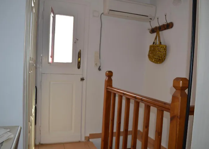 The Red-fish House Astypálaia