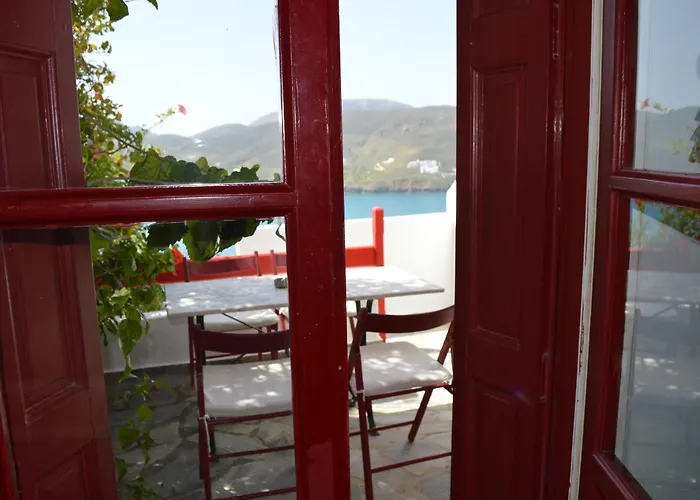 The Red-fish House * Astypálaia